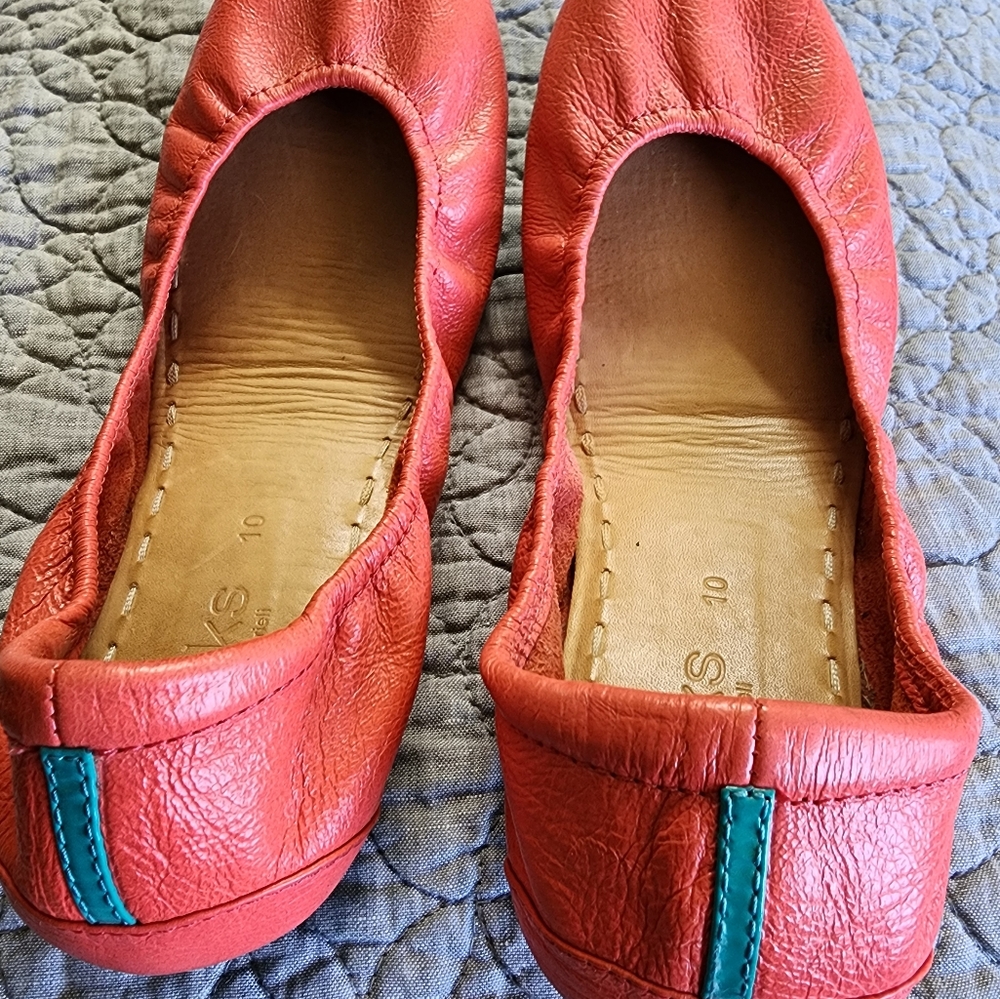 Tieks Size 10 Poppy